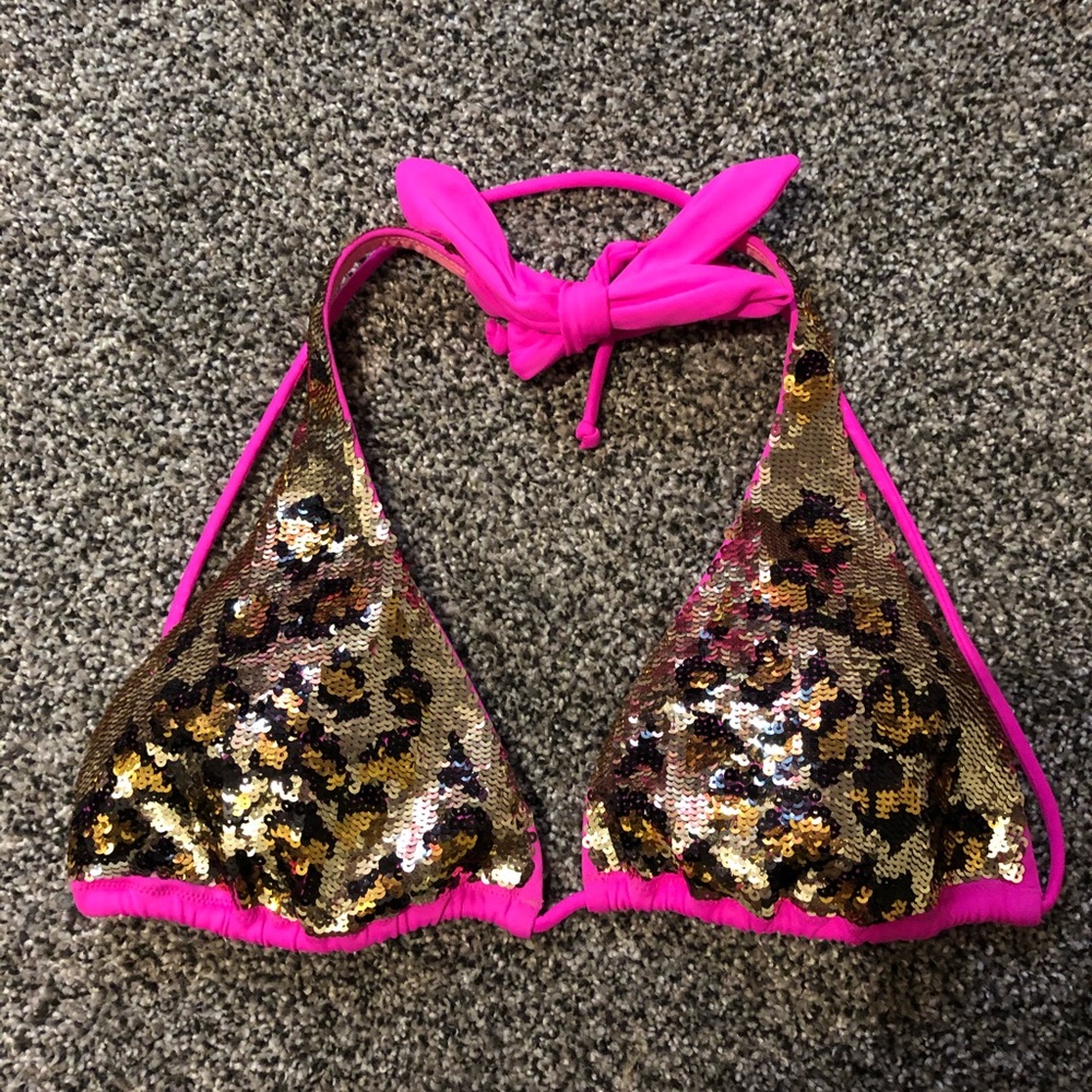 Swim suit top